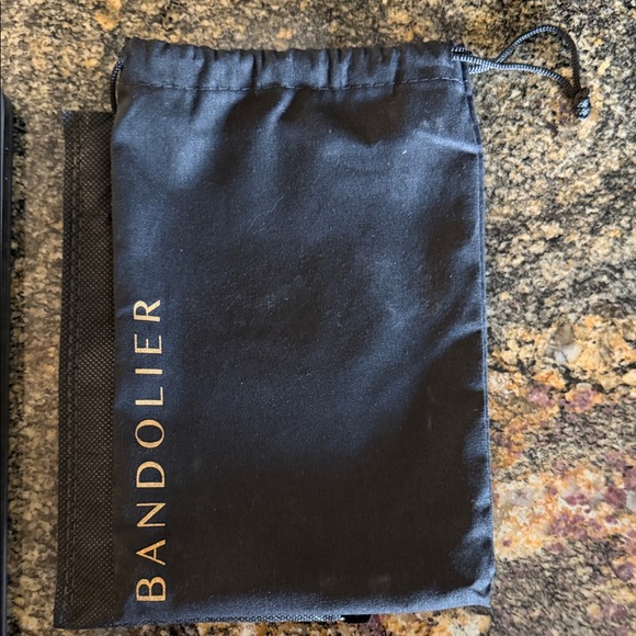 Bandolier saddle tan and Gold iPhone 14 Pro Max Case and strap - Picture 5 of 5